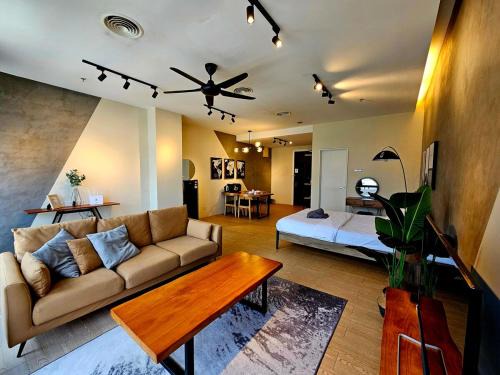 Taman Bukit Pantai Apartamento | Metro Studio - Direct LRT access, near Pantai Hospital, University Malaya, Mid Valley, Bangsar
