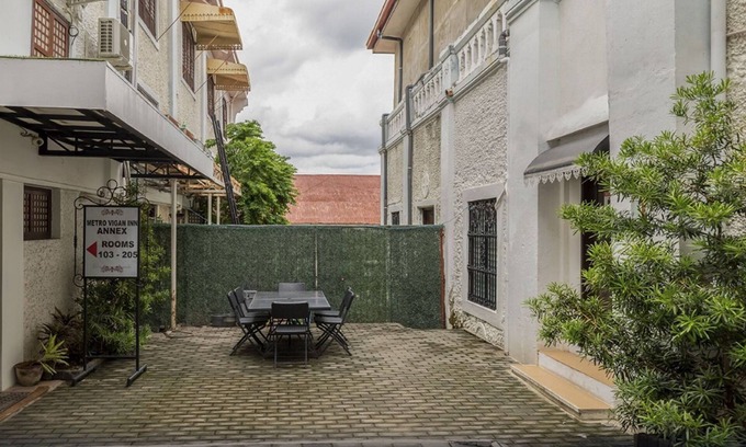 Vigan Hotel | Metro Vigan Inn - Annex