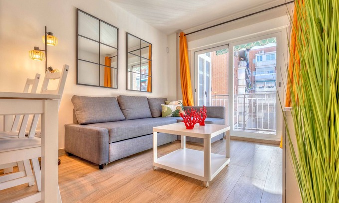 San Blas-Canillejas Apartamento | Apartamento Metropolitano II en Madrid