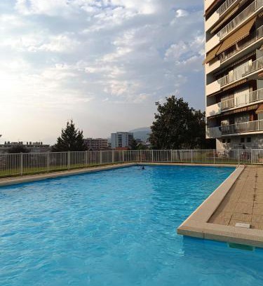 Aix-les-Bains Apartamento | Meublé 3 étoiles - PISCINE- BALCON - TENNIS