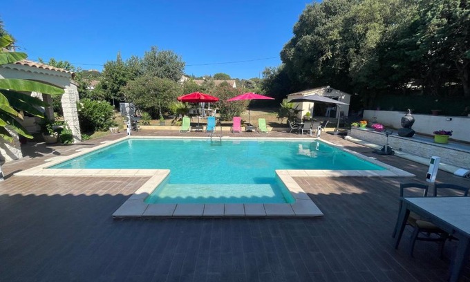 Venejan Casa | Meublé de tourisme MARTINET