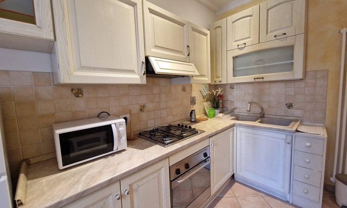 Sant' Ambrogio Apartamento | Mezzo 8 in Firenze With 2 Bedrooms and 1 Bathrooms