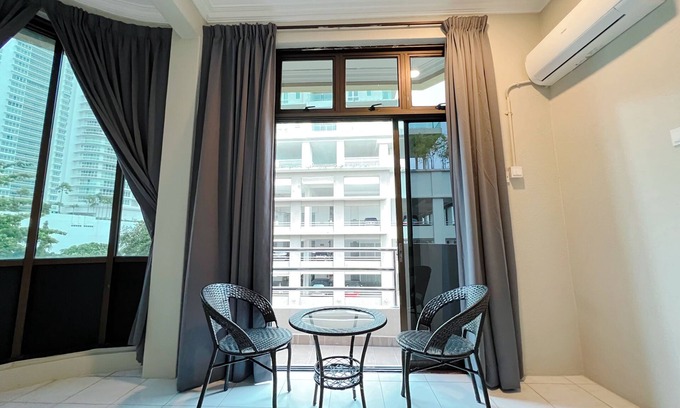 Downtown George Town Casa | MG Casa Inn