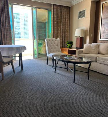 Las Vegas Apartamento | MGM Grand no resort fee , balcony, free valet parking