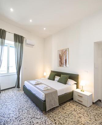 Licola Apartamento | MH Suites Rooms Apartments