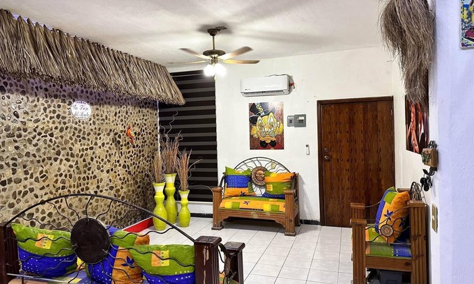 Santa Cruz Casa | MI CASA MIRAMAR