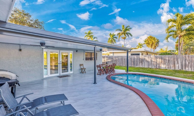 Imperial Point Casa | "MIA GETAWAY!" 4BR 2100Sqft in Fort Lauderdale