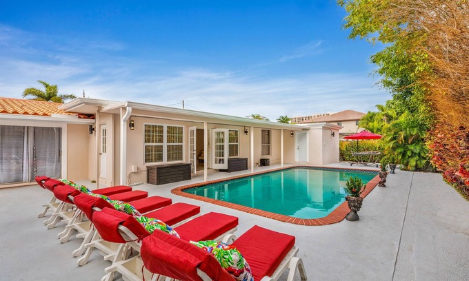Lauderdale-by-the-Sea Casa | "MIA Lauderdale-by-the-sea!" 5BD 2500 Sqft