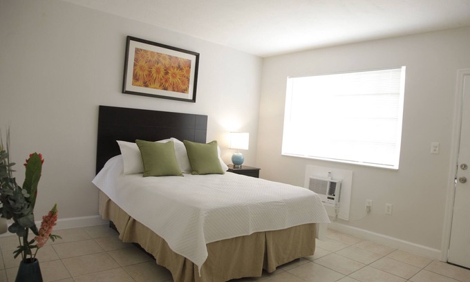 Northeast Miami Apartamento | Miami Modern Studio # 3