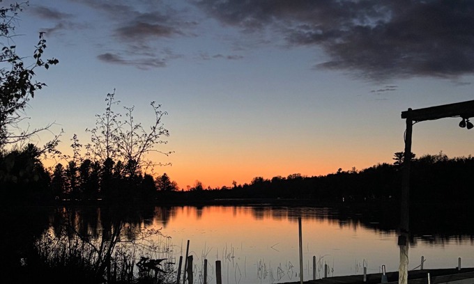 Lake Leelanau Cabaña | Michele’s Landing, Charming cottage in amazing Lake Leelanau, on narrows w/ dock