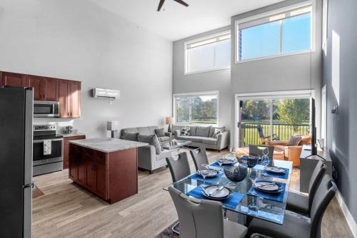 Birmingham Apartamento | Michigan Condo Unit 204