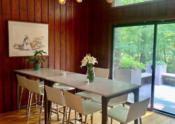 Chapel Hill Casa | Mid Century Designer House - Large & Unique