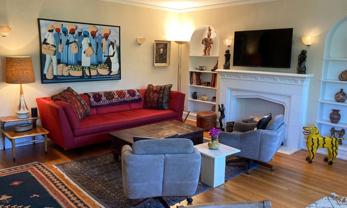 North Evanston Apartamento | Elegancia de mediados de siglo en Evanston Vintage Apartment. INVIERNO ESPECIAL!