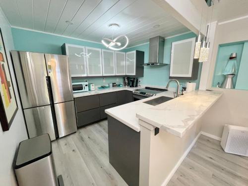 San Rafael Apartamento | Mid-Century Luxury Suite - Marin Stay Near SF, Napa & Sonoma