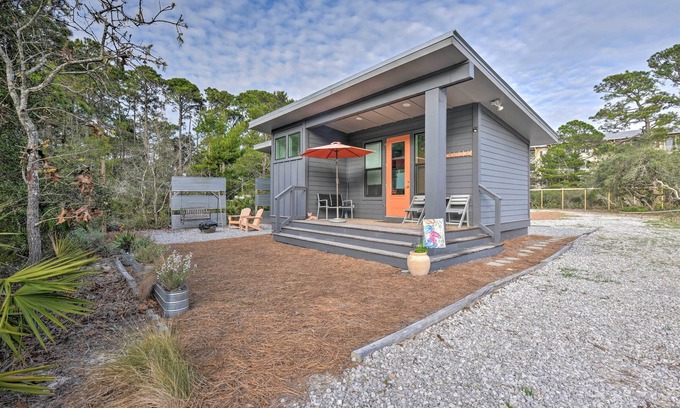 Seagrove Beach Cabaña | ¡NUEVO! Casa de playa moderna de mediados de siglo para dos!