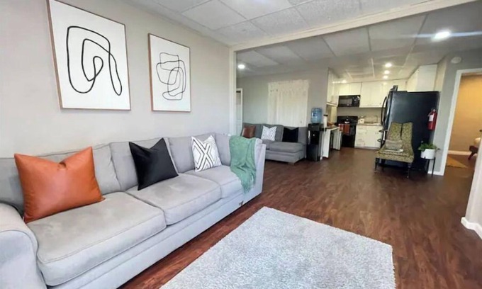 Alturas Casa | Mid-Century modern style 4 bedroom home