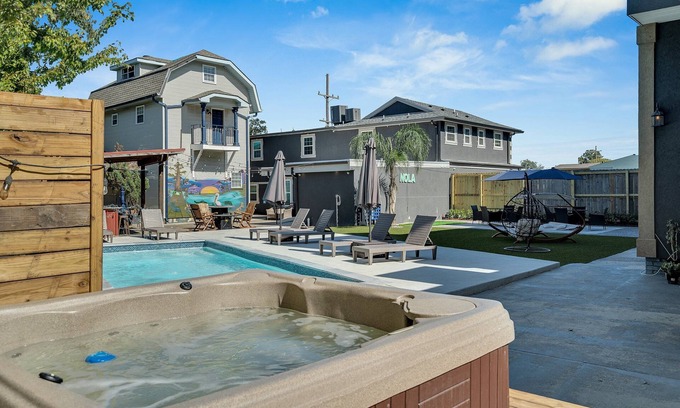 Tulane - Gravier Casa | Mid-City Sanctuary in NOLA: 3BR, 2BA NOLA Haven - Experience Jazz Culture w/ Pool and hot tub