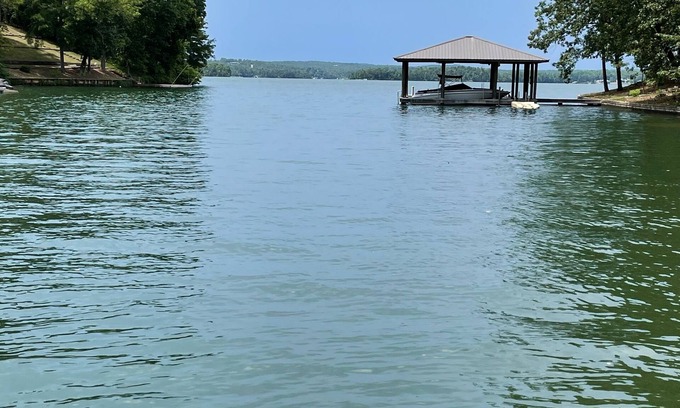 Dadeville Casa | Mid lake, pet friendly 4 bedroom, 3 bath with protected swim area