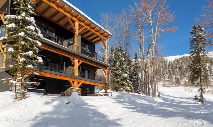 Whitefish Casa | Mid-Mountain Ski In/Ski Out with Game Room + Hot Tub + Pet Friendly