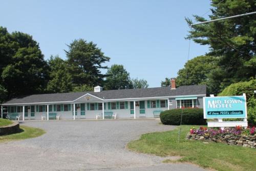 Boothbay Harbor Hotel | Mid-Town Motel