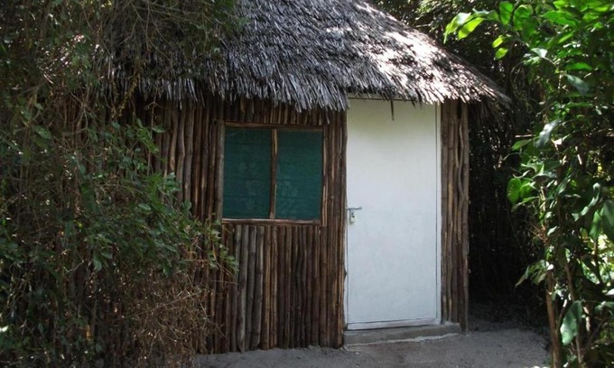 Gede Cama Y Desayuno | Mida Creek Eco Camp - relax in cosy cottage