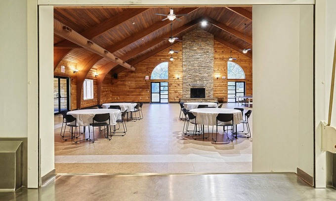 Fairfield Cabina | CENTRO DE EVENTOS Y RETIRO MIDDLE CREEK - GETTYSBURG, PA