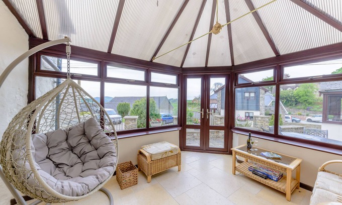 Shelve Casa | MIDDLE FARM, family friendly, with open fire in Bishop's Castle