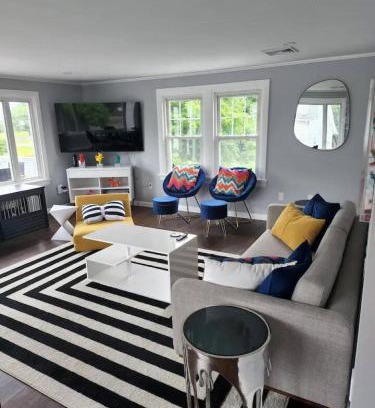 Newport East Apartamento | Middletown Modern Apartment - RIBryan Property