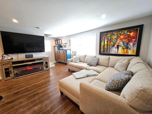Newport East Apartamento | Middletown Modern Townhouse