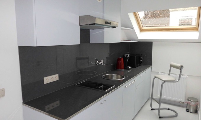 Brussels Apartamento | Midi Residence