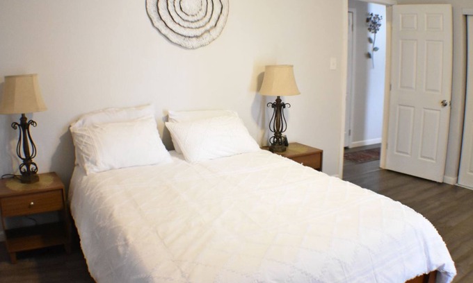 Midland Casa | Midland Getaway