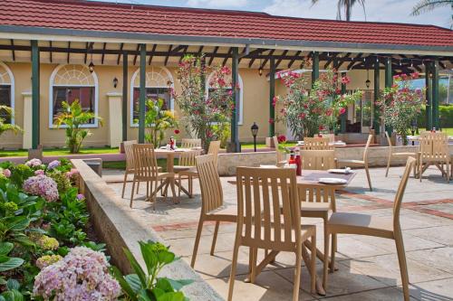 Nakuru Hotel | Midland Hotel Nakuru