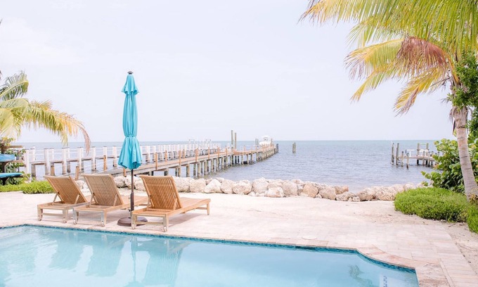 Tavernier Casa | Midnight Runner by Florida Keys Luxury Rentals
