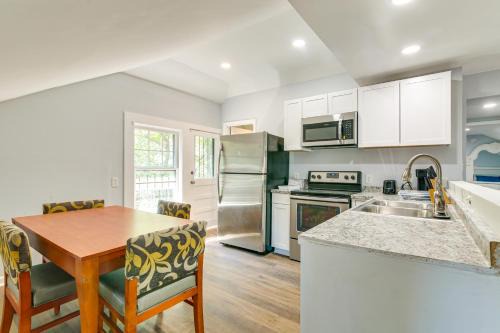 Crosstown Casa | Midtown Home Near BBQ and Overton Park!