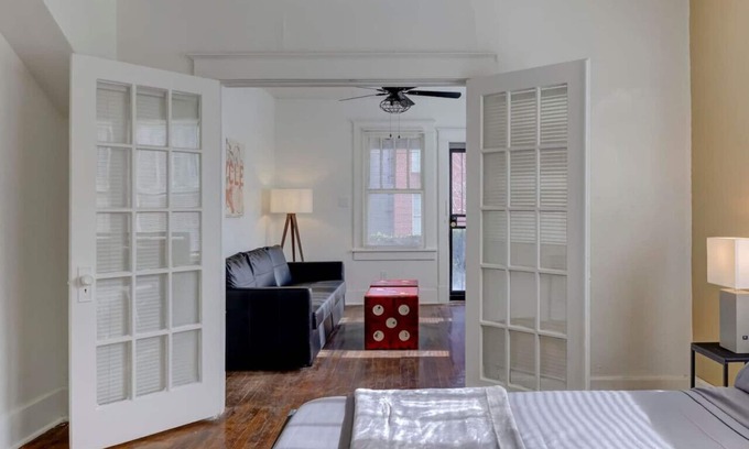 Cooper-Young Historic District Apartamento | Midtown Memphis Gem | Bright, Cozy, Walkable