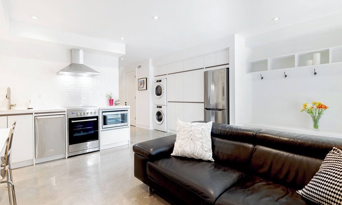 Davisville Apartamento | Midtown modern 1 bedroom suite