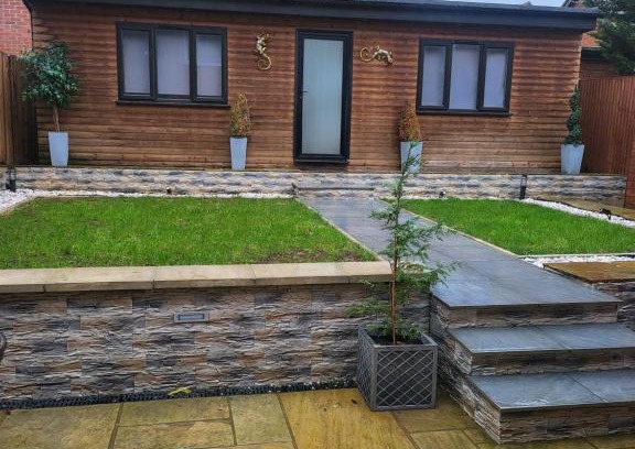 Watford Casa | Midway