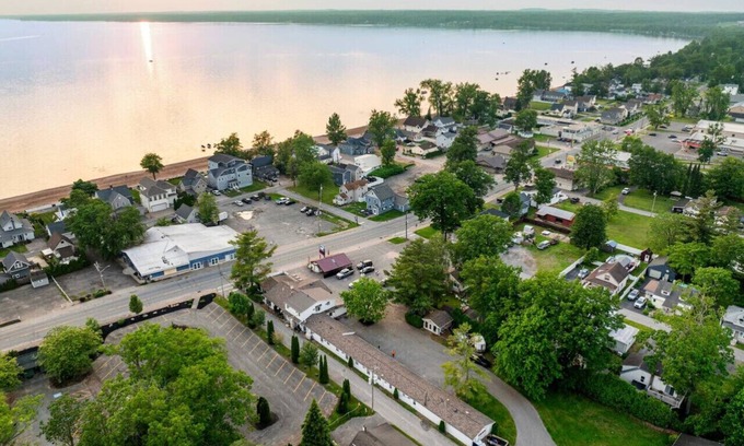 Sylvan Beach Apartamento | `Midway Retreat`-2 Full Beds in Sylvan Beach NEW