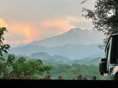 Emei Casa | Mihu Mountain Bed and Breakfast