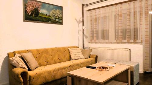 Virovitica Apartamento | Mikesh