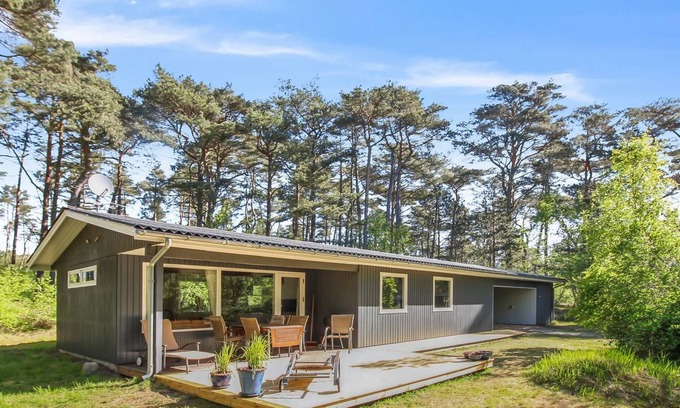 Pedersker Casa | "Mikkelina" - 700m from the sea by Interhome