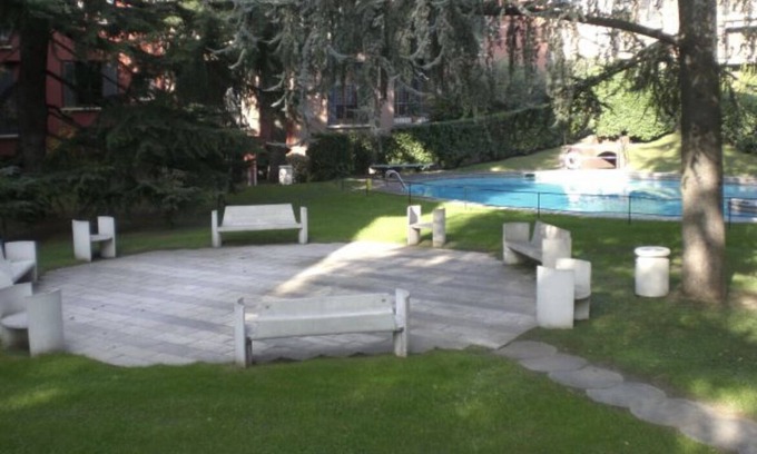 Lampugnano Apartamento | Milan, Minutes from Rho Fair S.Siro Stadium Hyppodrome, 1 bedroom garden pool