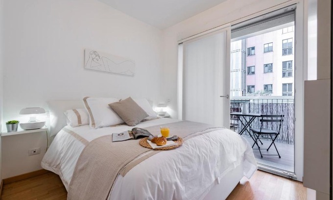 Centro Direzionale Apartamento | Milano Central Station