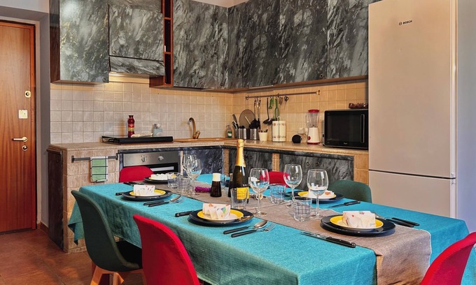 Cassina de' Pecchi Casa | Milano Spa Home | Jacuzzi, Foosball, near metro