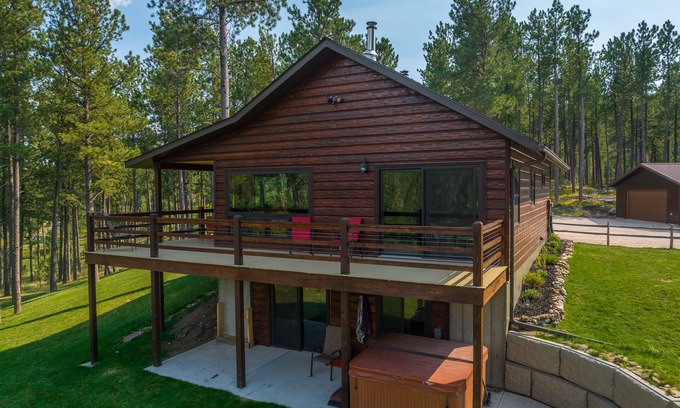 Custer Casa | mile high custom home - mountains views
