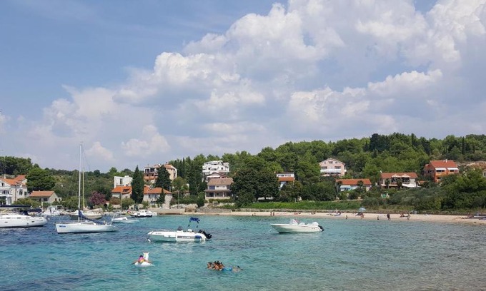 Prvic Luka Apartamento | Milica Garden
