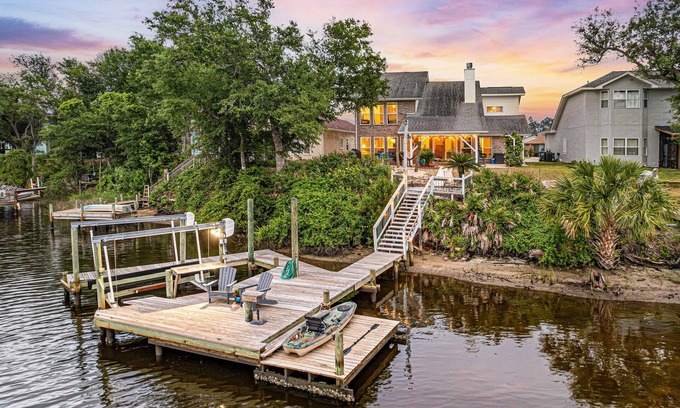 Callaway Casa | Military/LT Discounts*High-End Waterfront-Pets/Kayaks