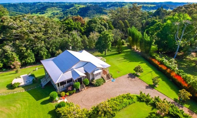 Montville Casa | Mill Hill Cottage