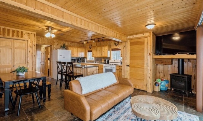 Onamia Cabina | Mille Lacs Lake Retreat with Private Dock + Fire Pit!