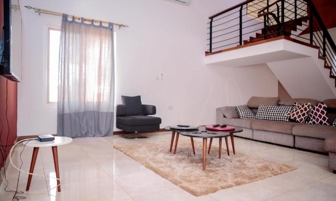 Sakumono Apartamento | Millennium Apartment